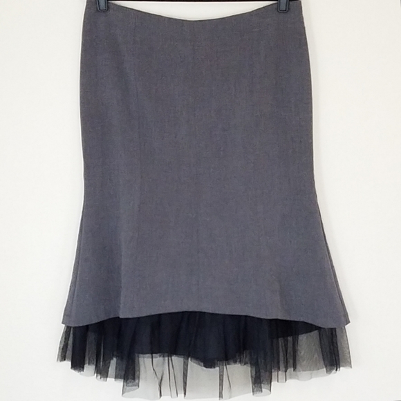 Fleurish Tulle Hem Skirt in Gray w/ Black Tulle - Picture 5 of 8